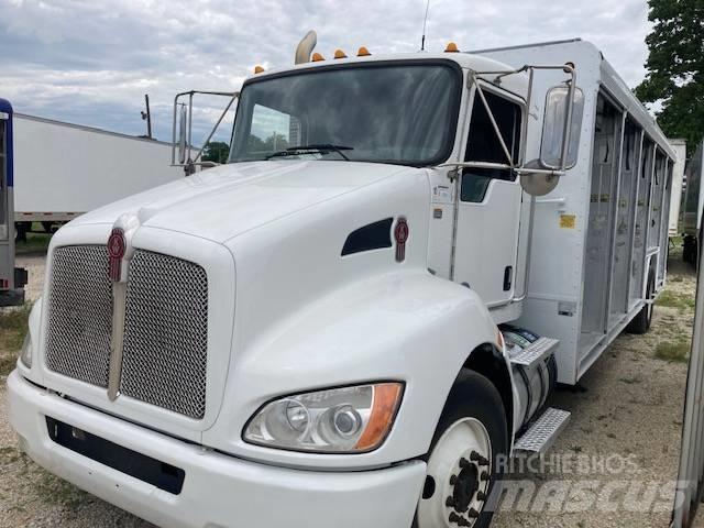Kenworth T 270 饮料运输车