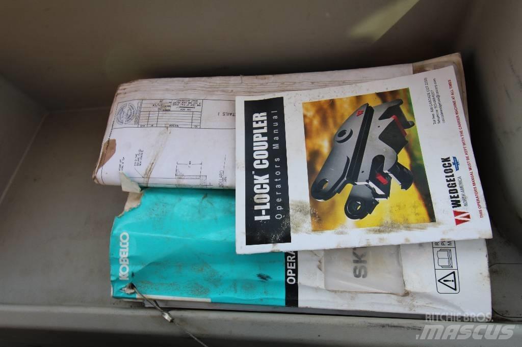 Kobelco SK140SRLC-5 履带挖掘机
