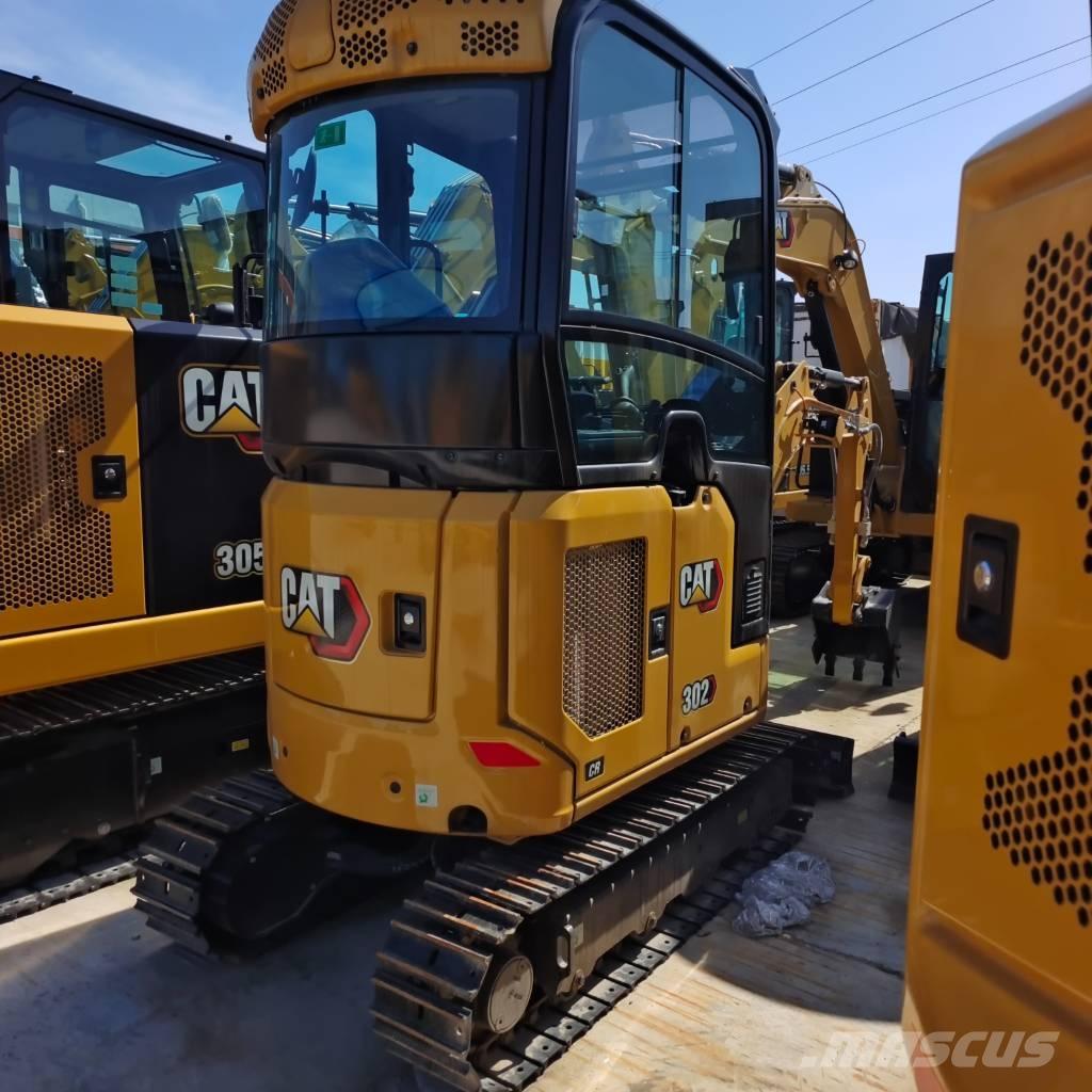 CAT 302CR 小型挖掘机