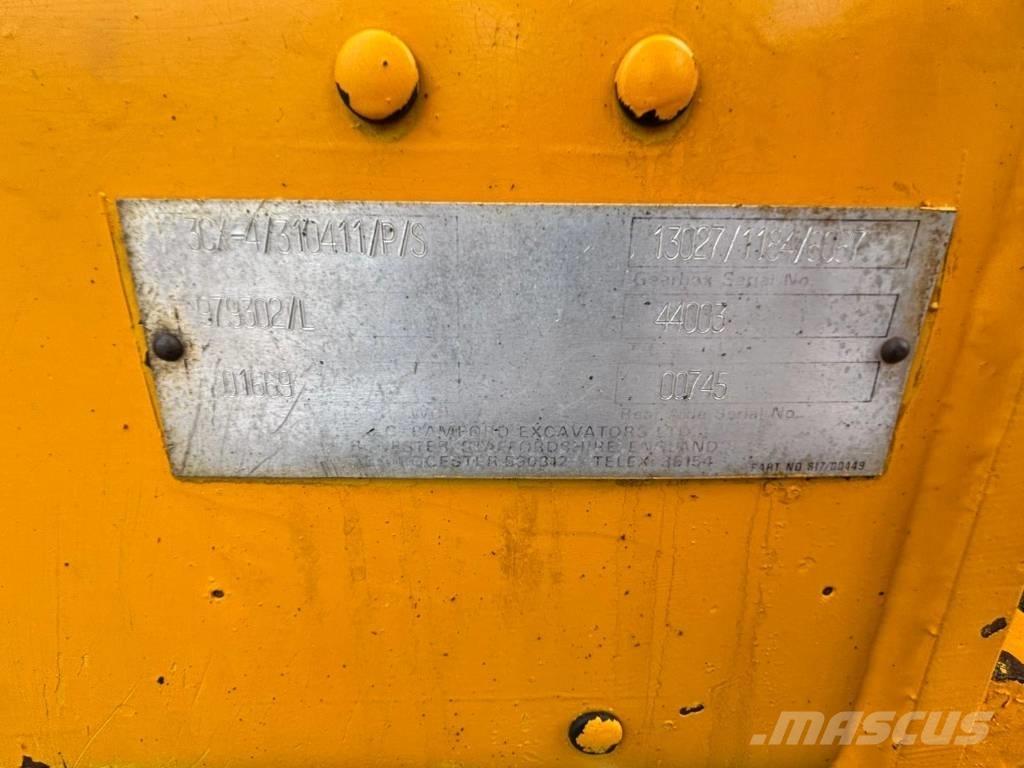 JCB 3 CX 反铲装载机