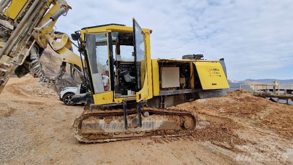 Atlas Copco F6 钻孔机