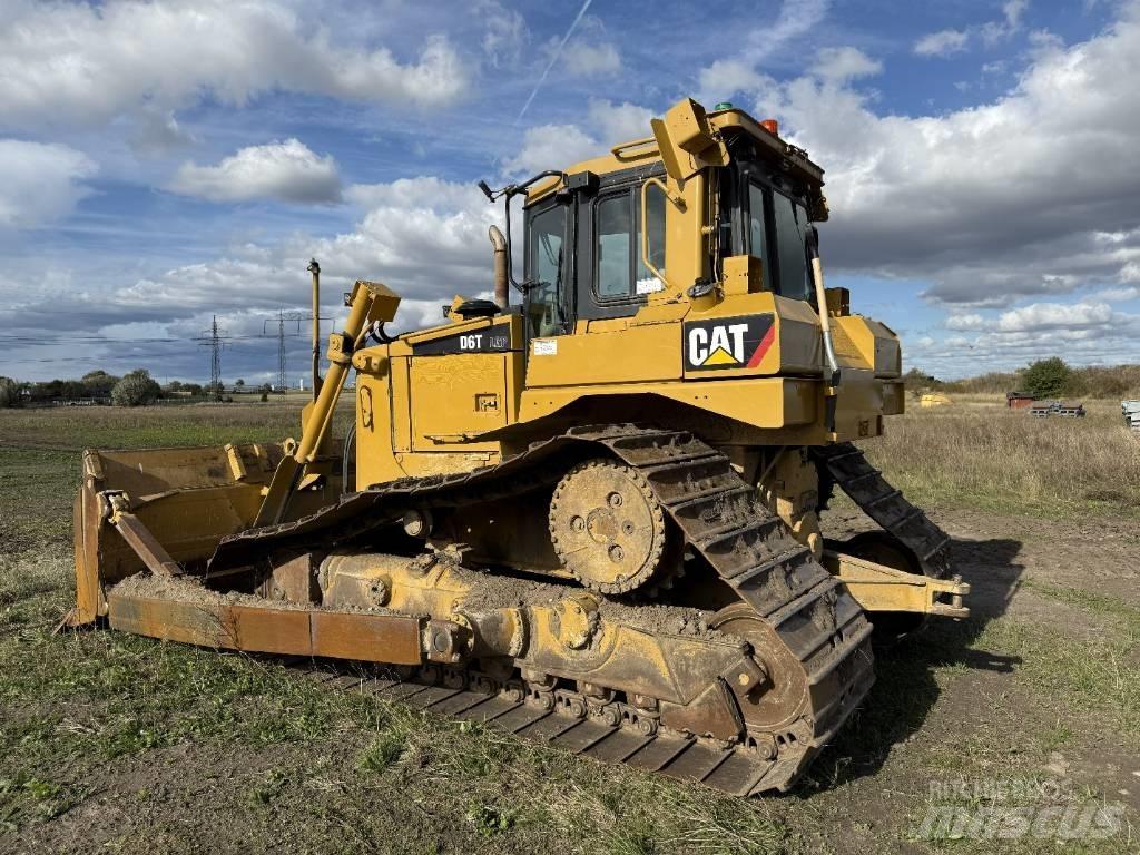 CAT D 6 T LGP 履带式推土机