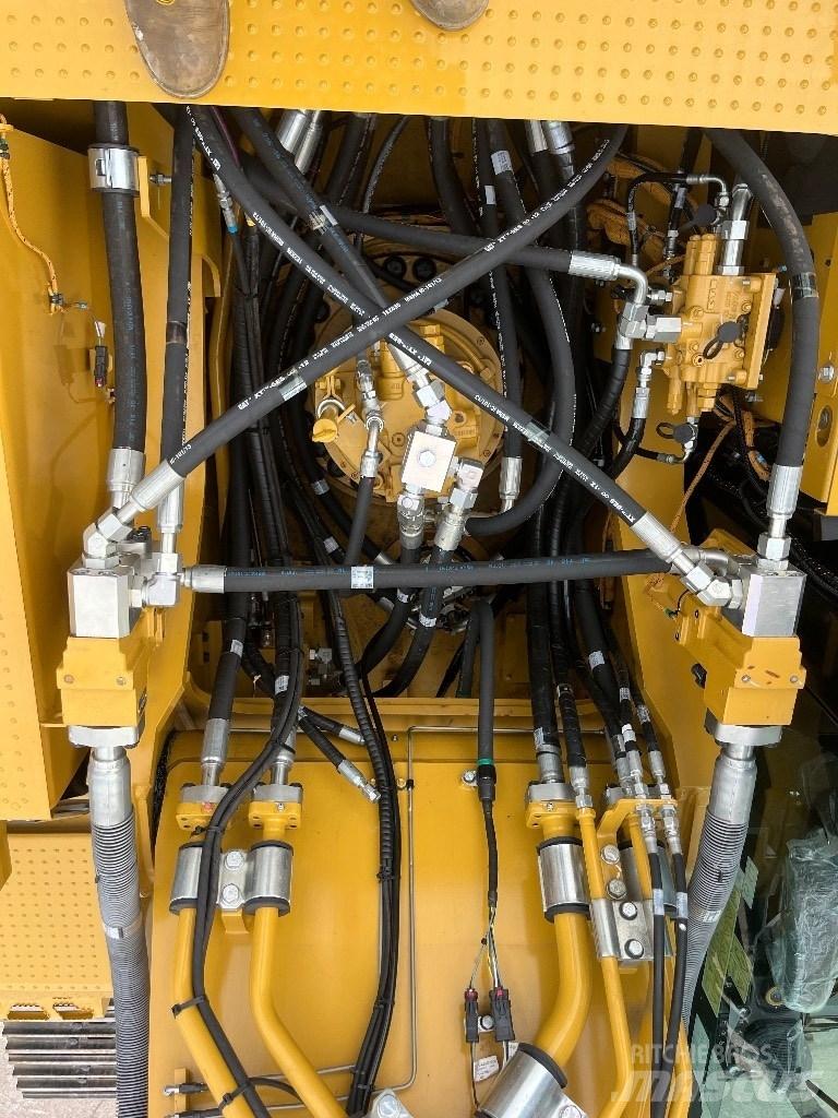 CAT 340 履带挖掘机