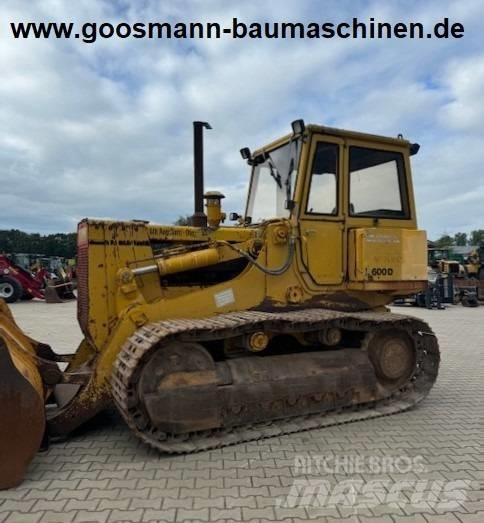Hanomag L600D 履带式装载机
