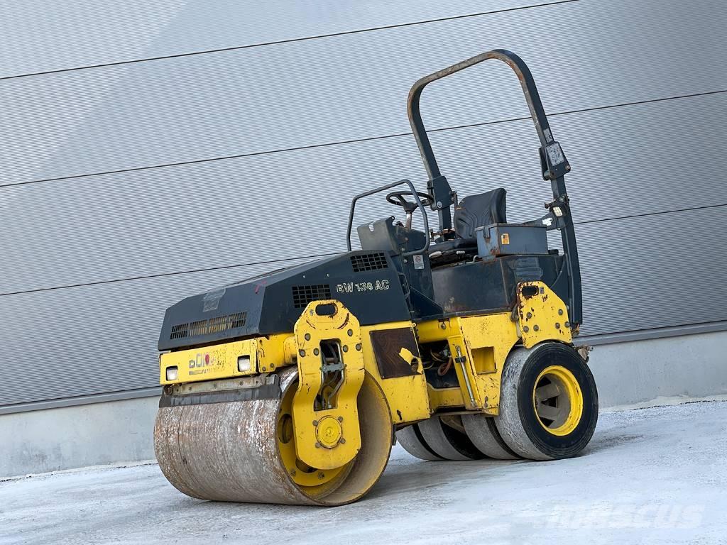 Bomag BW 138 AC 复合式压路机
