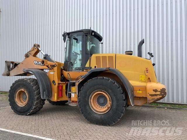 CASE 921F 轮式装载机