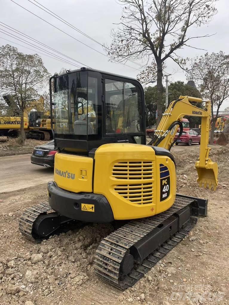 Komatsu PC 40 小型挖掘机