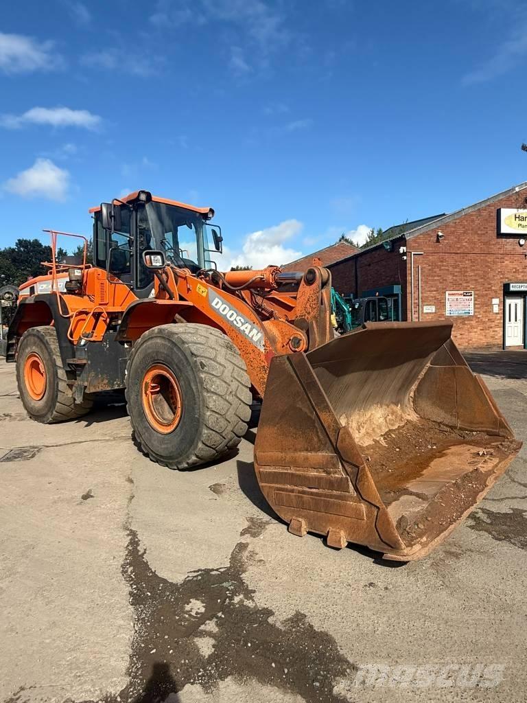 Doosan DL 450-5 轮式装载机