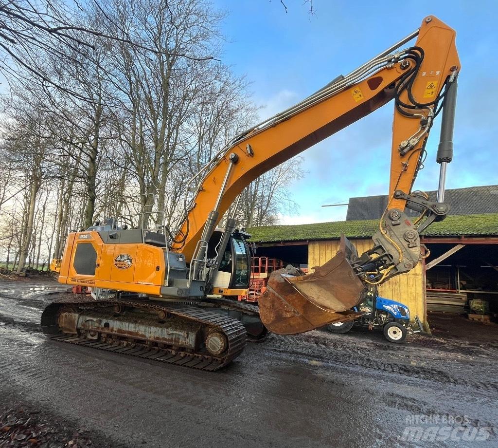 Liebherr R934 G8 履带挖掘机