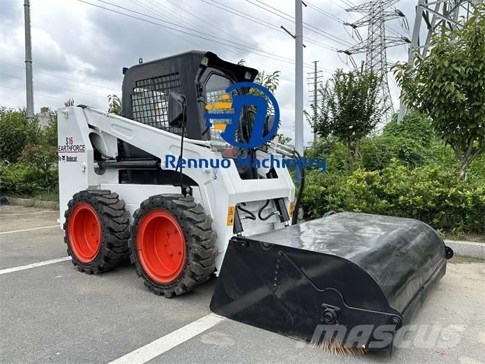 Bobcat S 16 滑移装载机