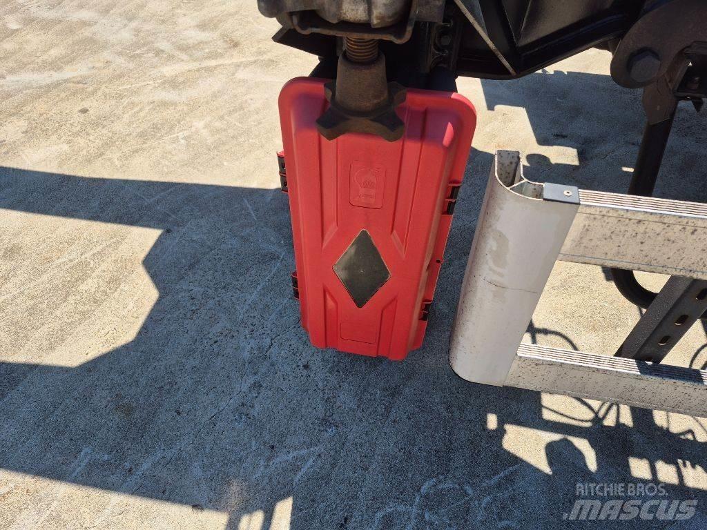  Esmeliler ASDT08 货柜车