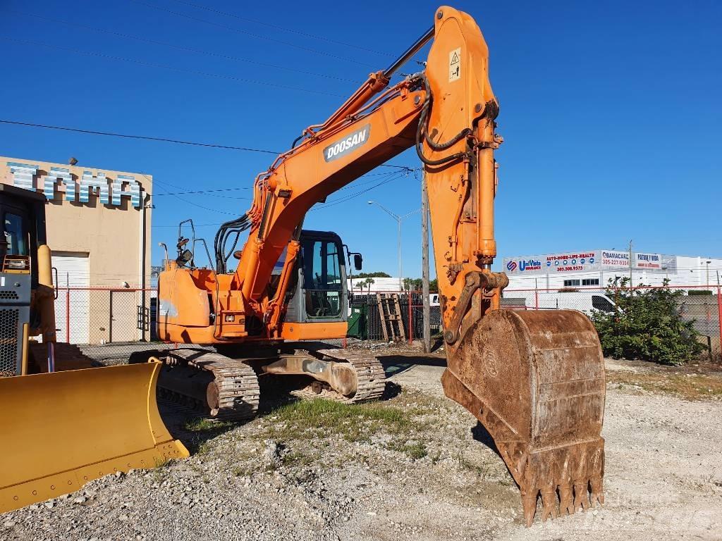 Doosan DX 235 LCR 履带挖掘机