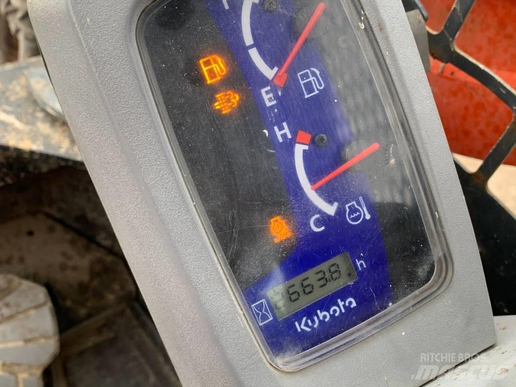 Kubota SVL 75-2 滑移装载机