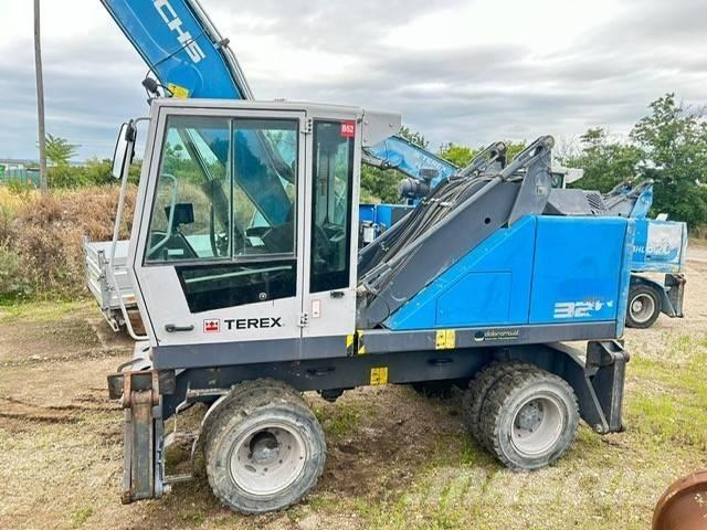 Fuchs MHL 320 工业挖掘机