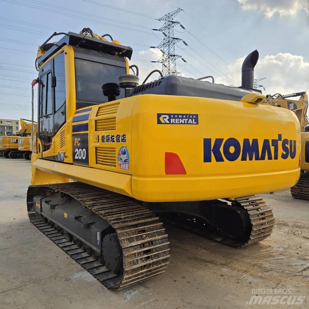 Komatsu PC 200-8 履带挖掘机