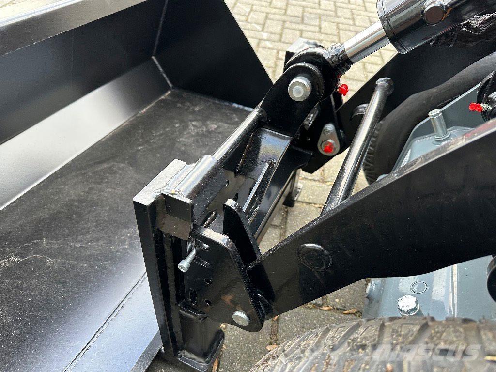 GiANT SK252 skid 特种挖掘机