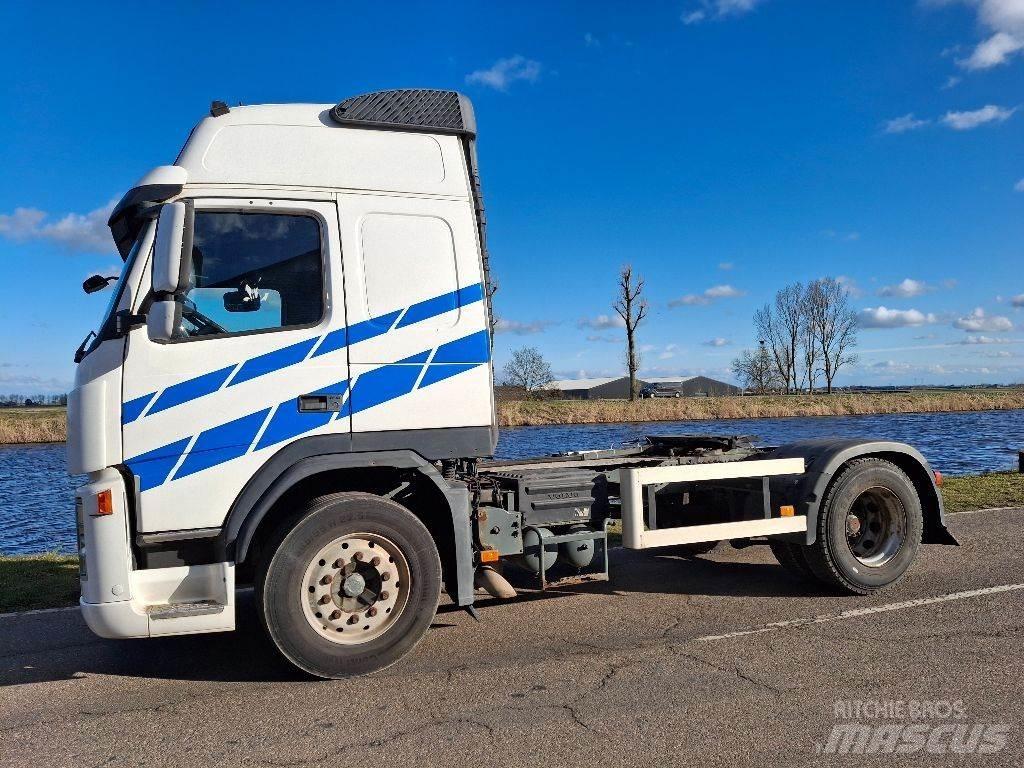 Volvo FM 380 牵引车
