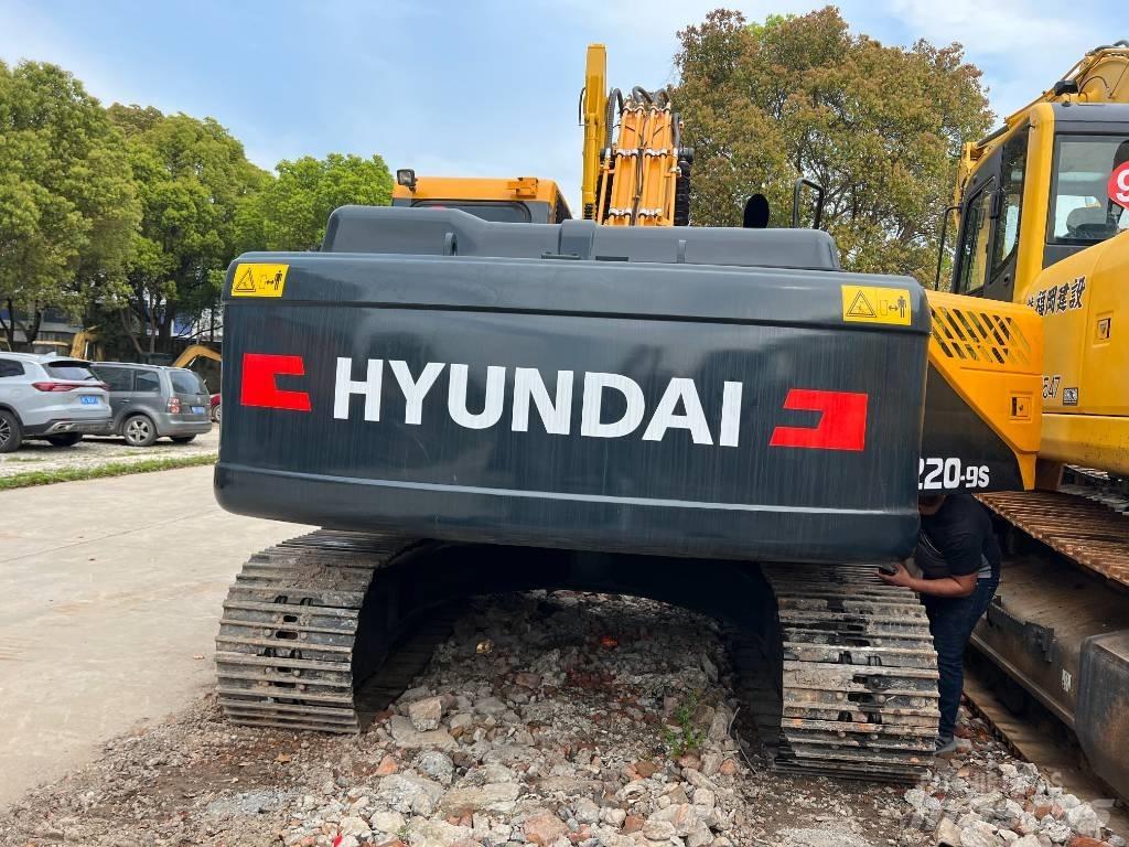 Hyundai 220LC-9S 履带挖掘机