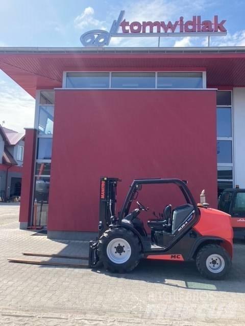 Manitou MC 25 越野叉车|叉装车