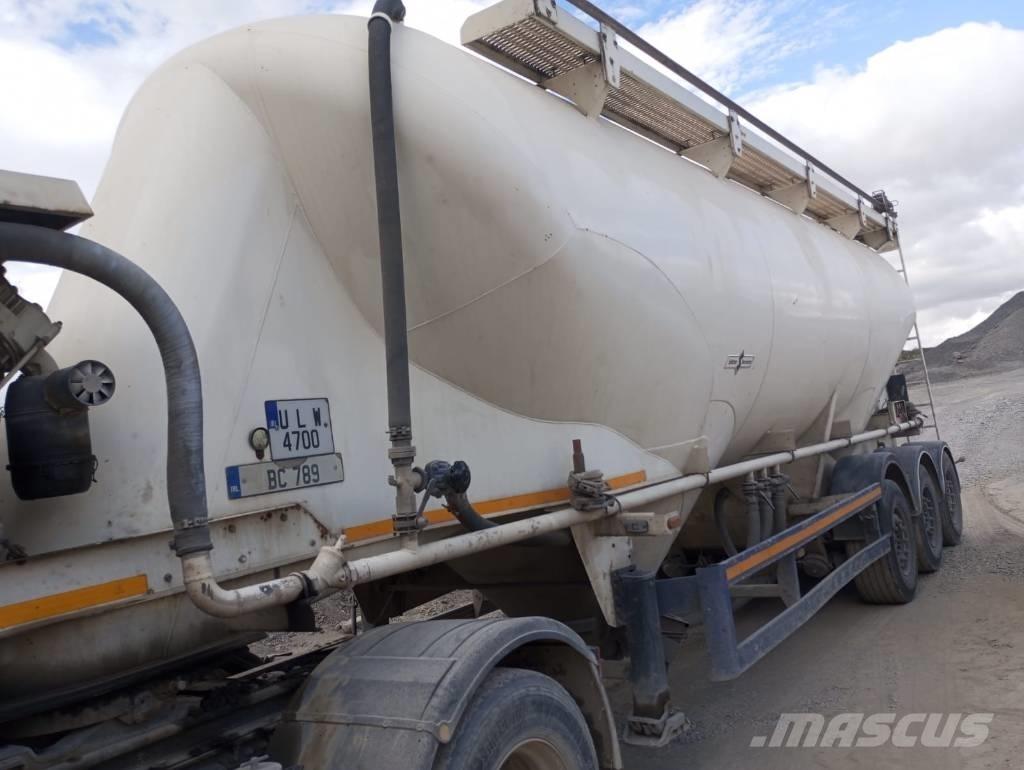 Spitzer Eurovac 罐式拖车