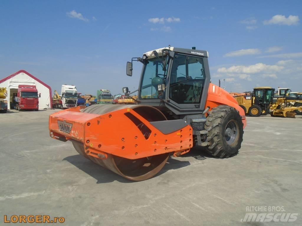 Hamm H13 i x 单轮压路机