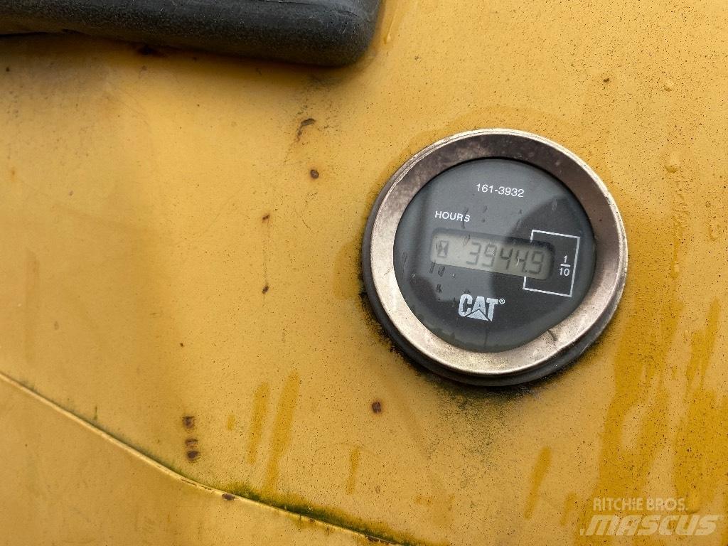 CAT D5G XL 履带式推土机