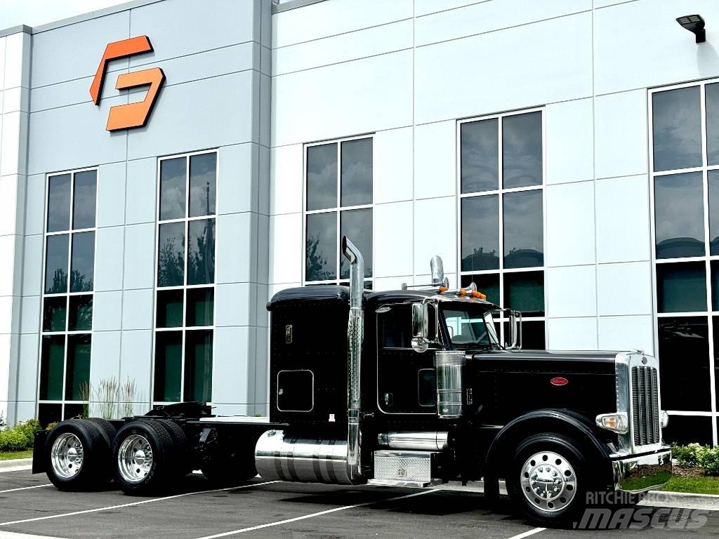 Peterbilt 389 牵引车