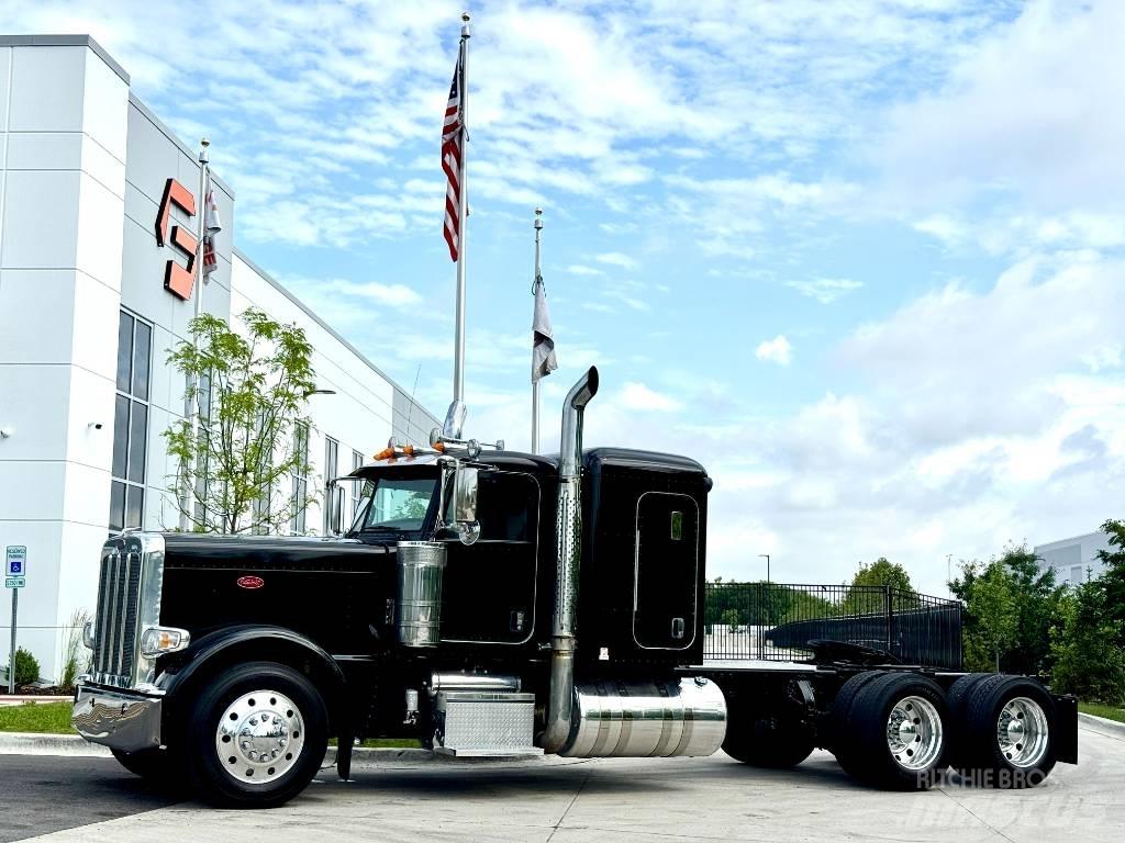 Peterbilt 389 牵引车