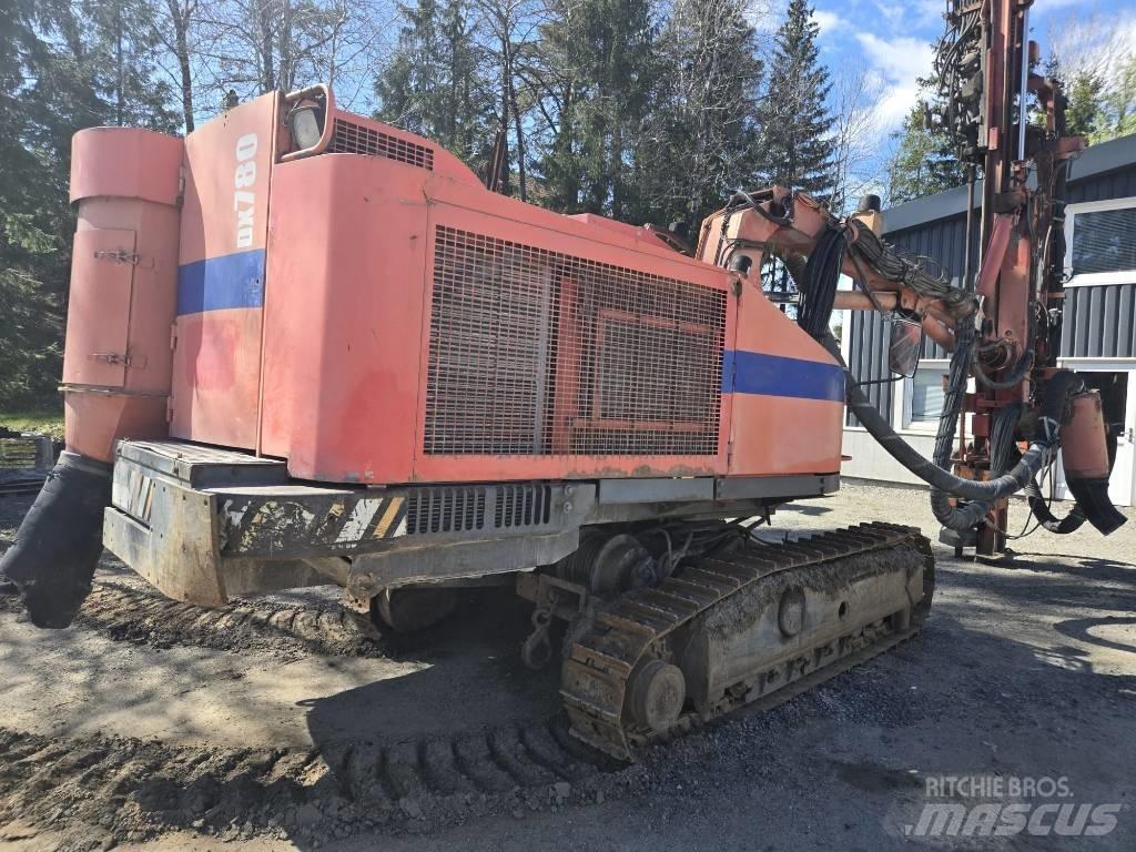 Sandvik DX 780 钻孔机