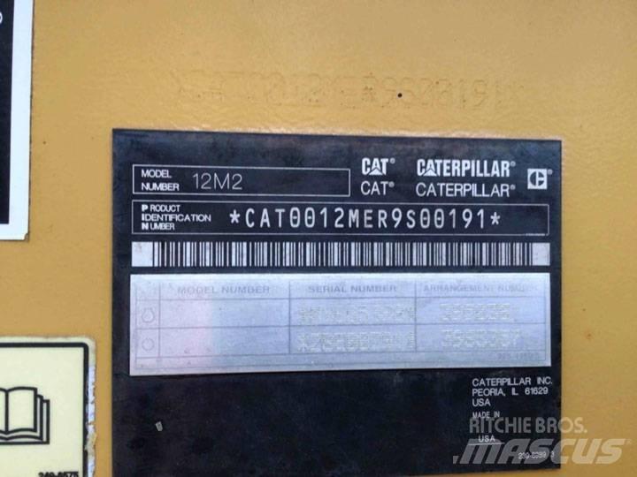 CAT 12M2 平地机/推土机