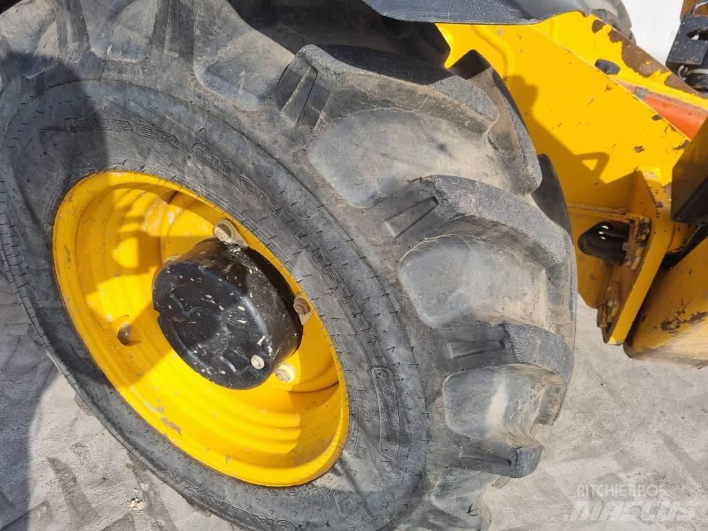 JCB 535-125 Hiviz 伸缩臂叉装车|叉装车