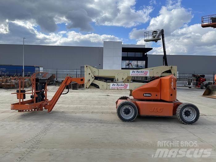 JLG E450AJ 曲臂高空工作平台