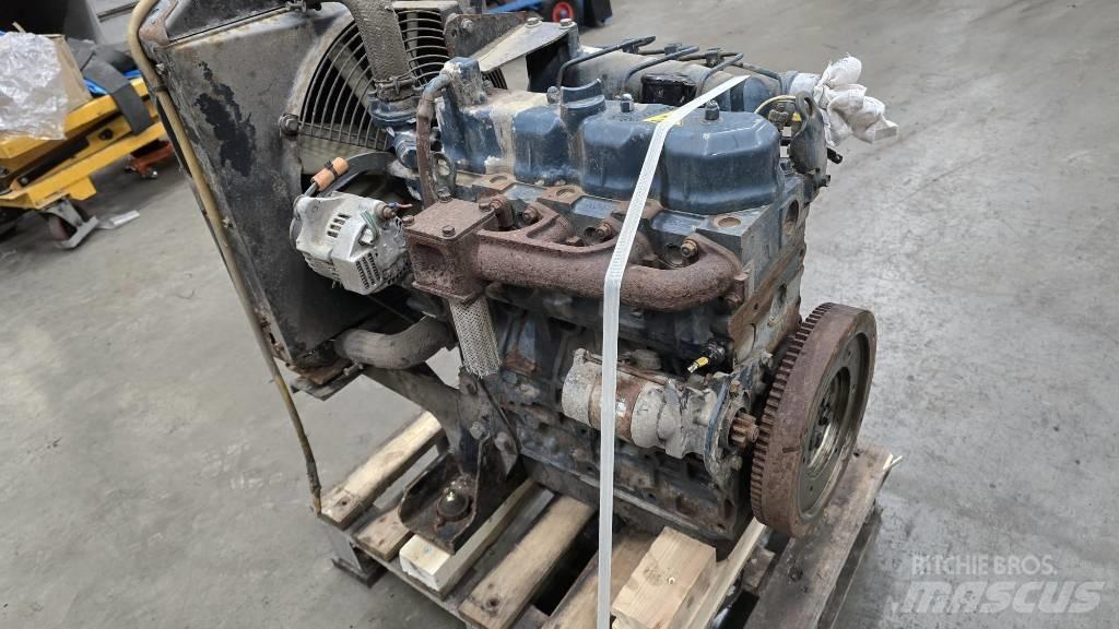 Kubota V 2203 E 发动机