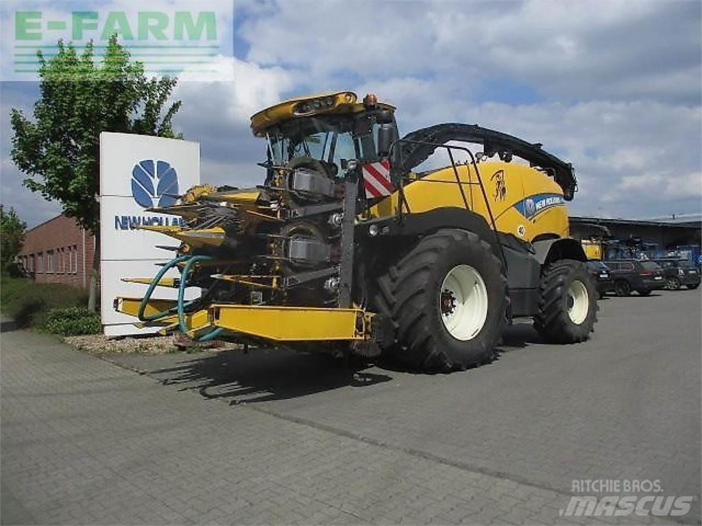 New Holland fr 700 自走式青贮饲料收割机