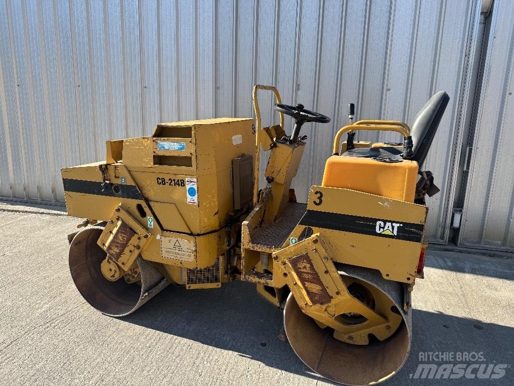 CAT CB 214 B 土壤压实机