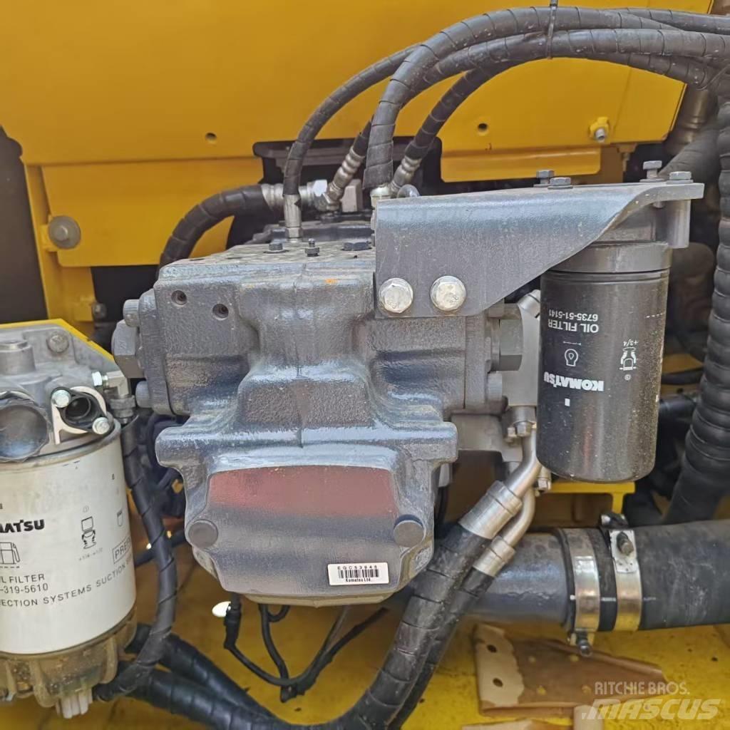 Komatsu PC 200-8 履带挖掘机