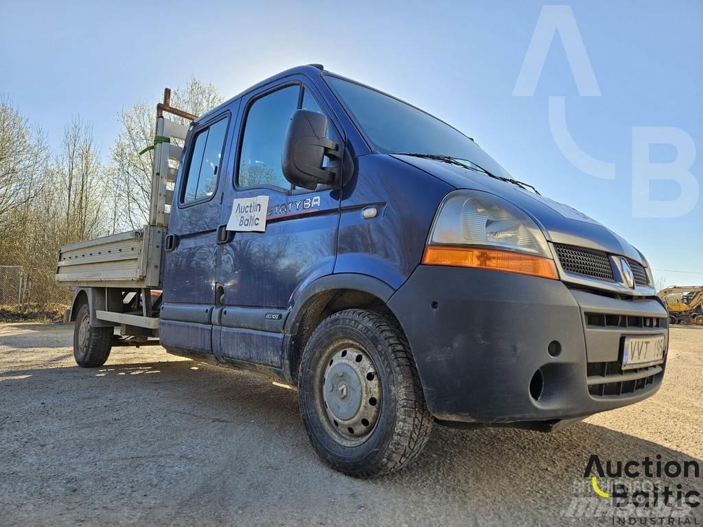 Renault Master 皮卡车