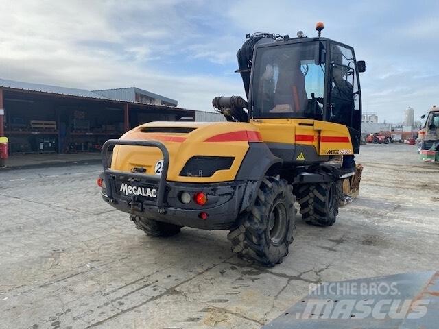 Mecalac 12 M TX 轮式挖掘机