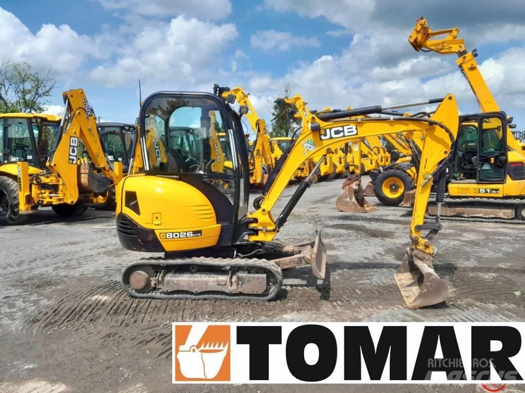 JCB 8026 CTS 小型挖掘机
