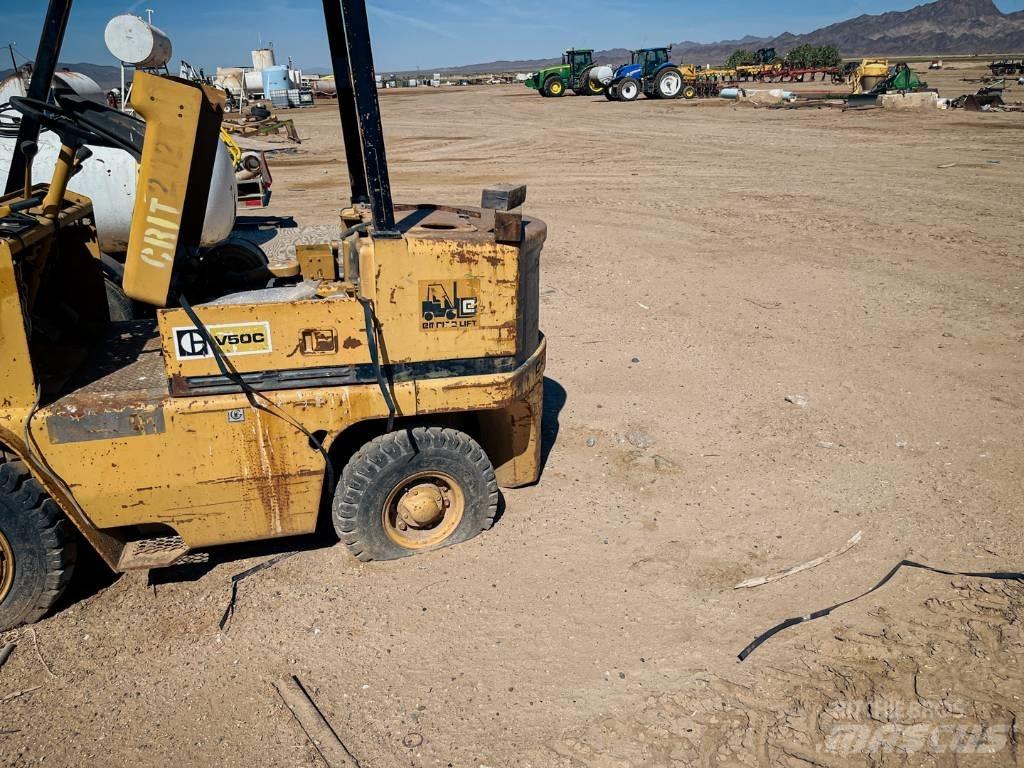 CAT V 50 C 其他叉车