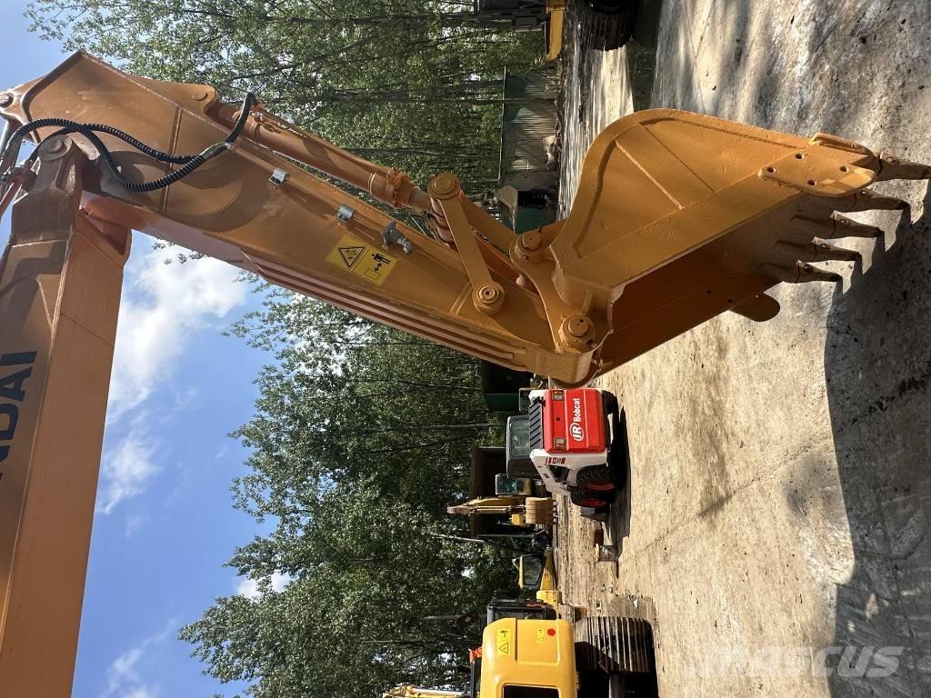 Hyundai R220LC-9S 履带挖掘机