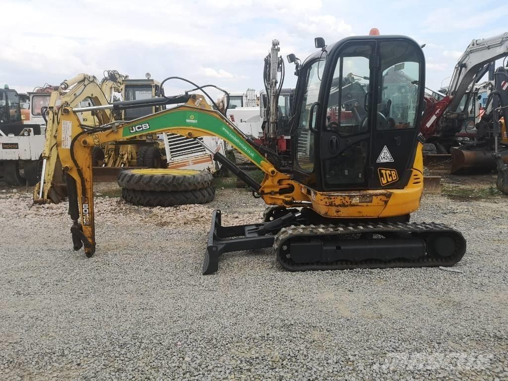 JCB 8030 小型挖掘机