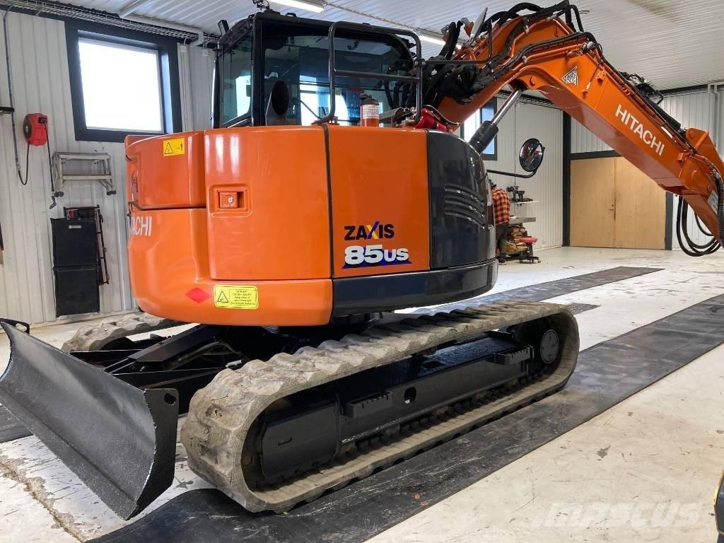 Hitachi ZX 85 US-6 中型挖掘机