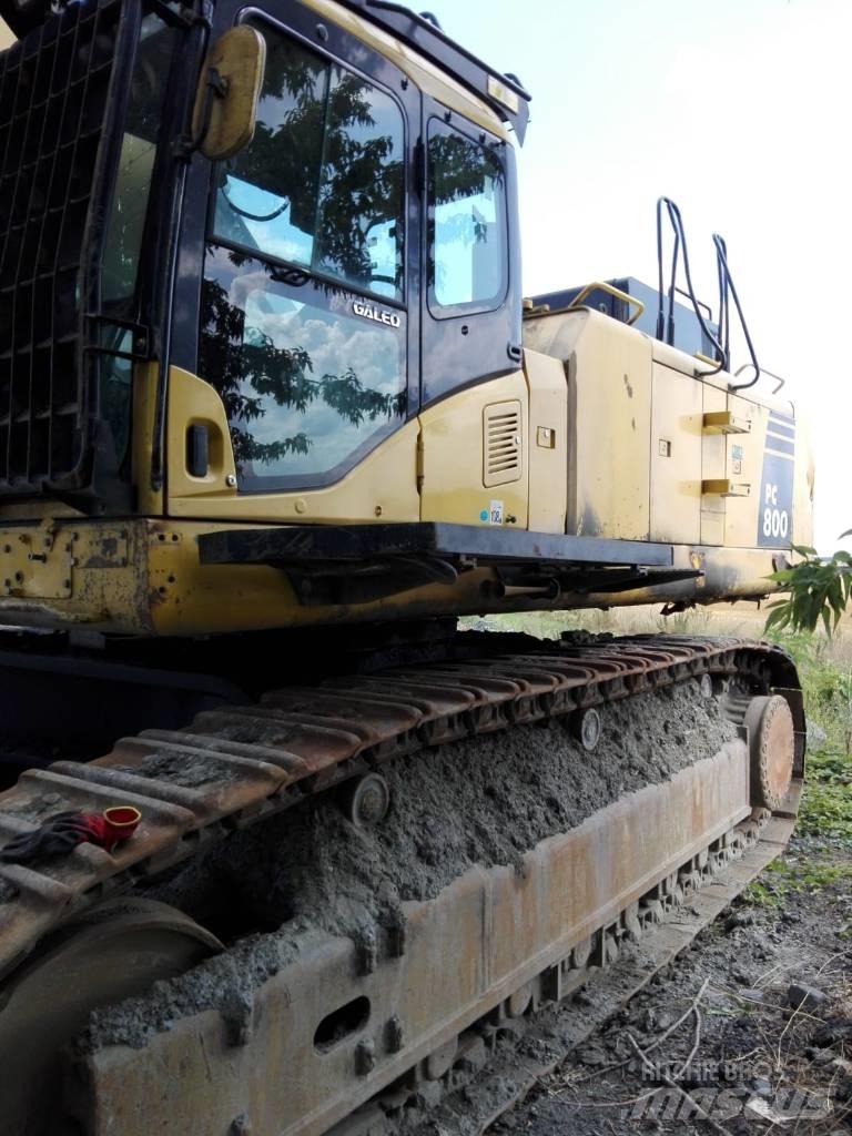 Komatsu PC800-8 履带挖掘机