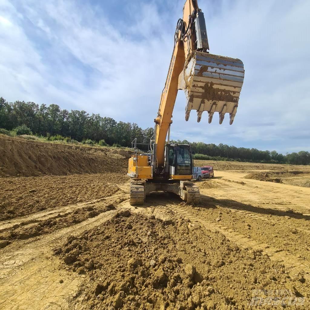 Liebherr R 936 LC 履带挖掘机