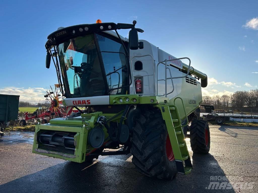 CLAAS Lexion 670 联合收割机