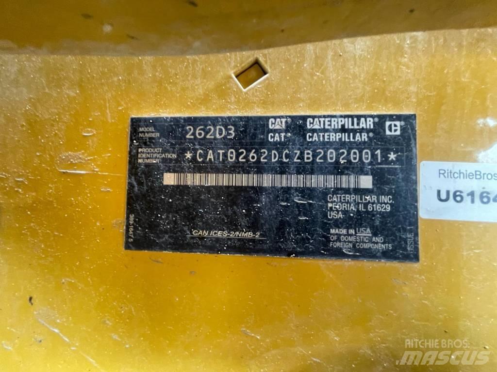 CAT 262 D3 滑移装载机