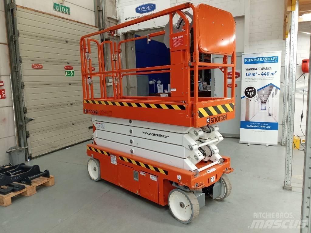 Snorkel S 3226E 剪叉式升降机