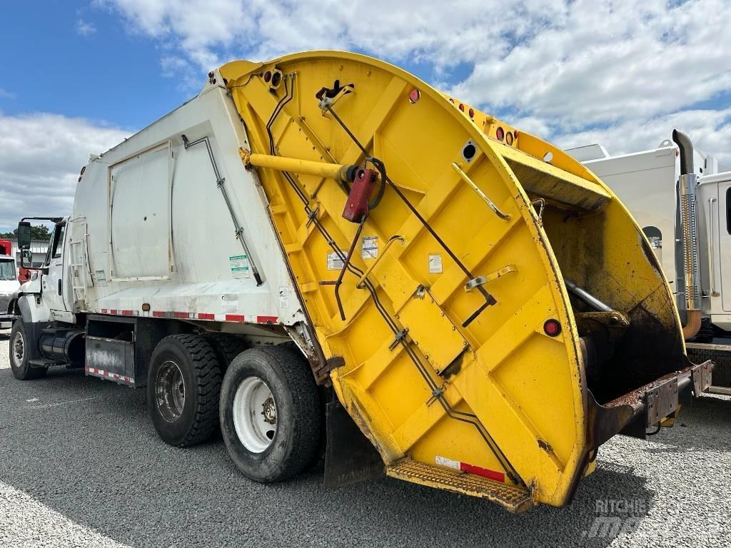 International 7600 垃圾车