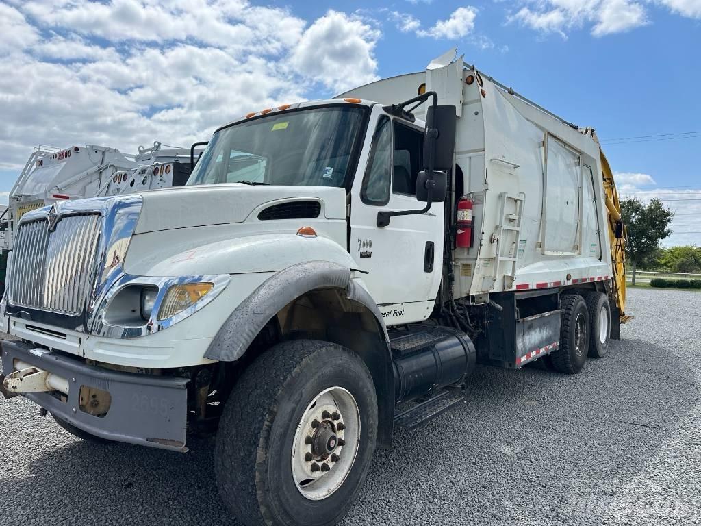 International 7600 垃圾车